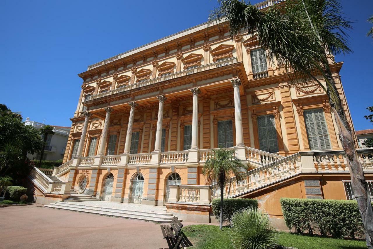 Le Palais Des Phoceens